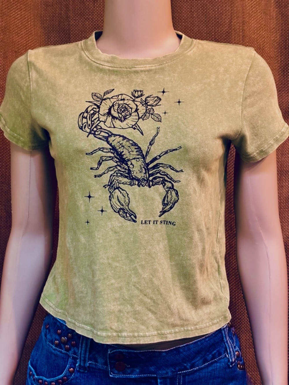 Empyre LET IT STING Scorpion Print Reptile Tee - Olive/Black